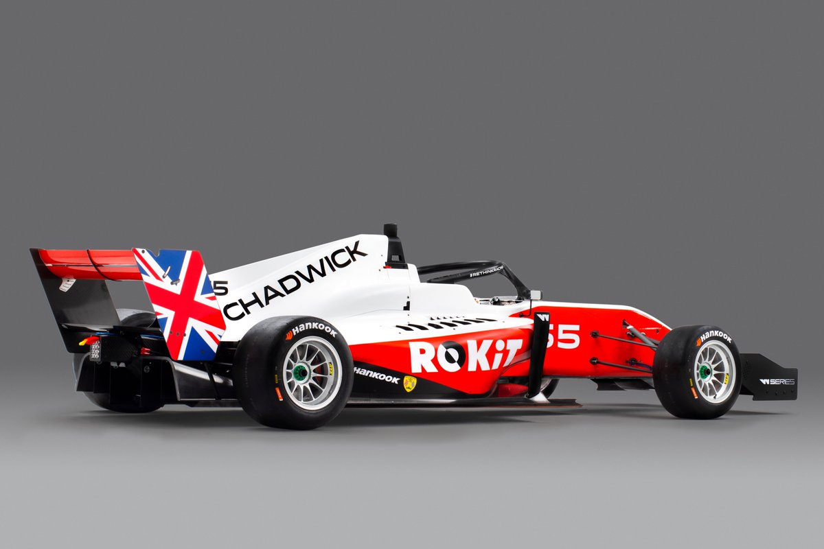 WSeriesRacing's tweet photo. This special ROKiT celebration livery will be on display at London’s @Autosport Awards tonight. Take a snap if you see it! 📸
#WSeries |@ROKiTPhonesUK | #AutosportAwards https://t.co/KCQD6o2z3x