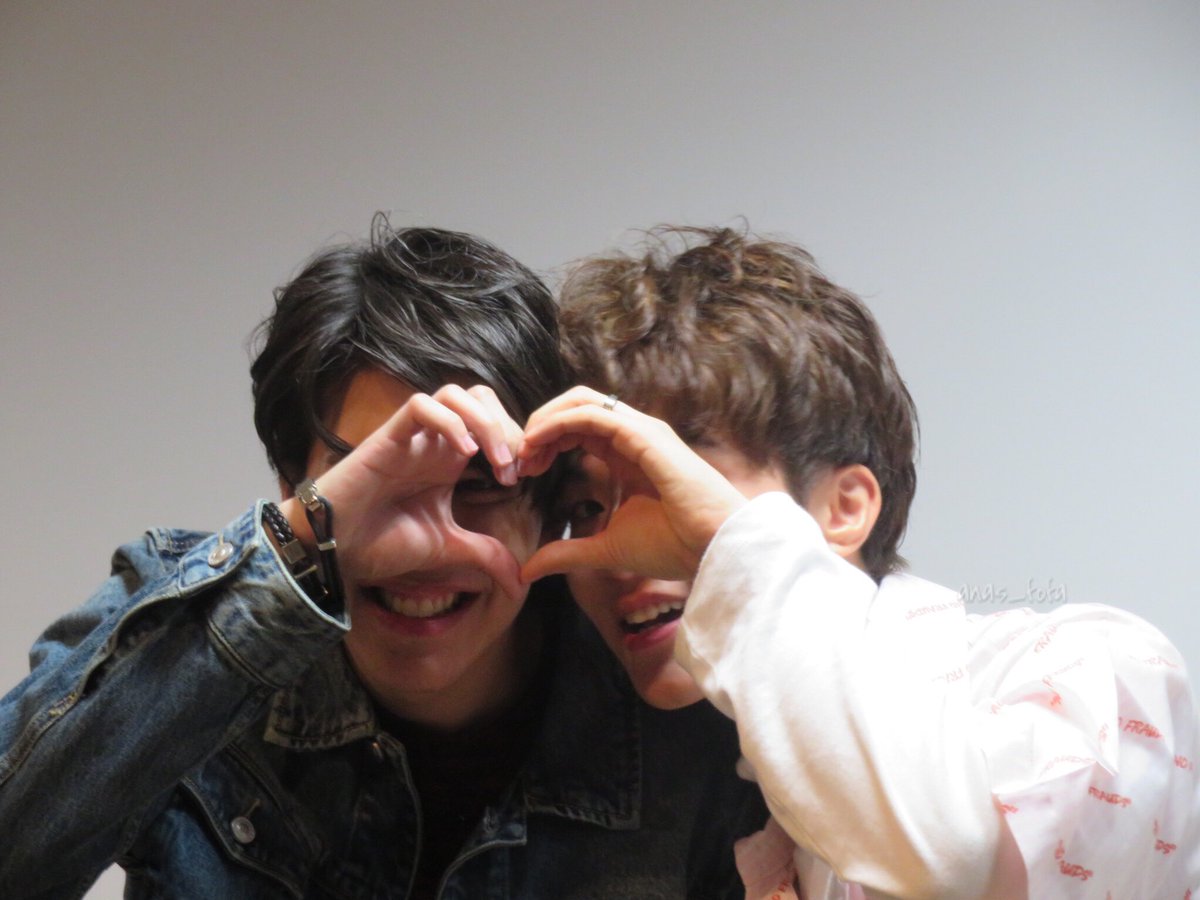 anas_fofa's tweet photo. 細っ、背��っ、顔ちっさ。
そして可愛いなんて…🤭😍
生で見た6人���破壊力は凄かった…😱
#benjaminbrasier #_earth40 #ChenRcj #achidb #pavelphoom #WDdome 
#TheSixMoonsInWakayama https://t.co/mfsS2oDMDt
