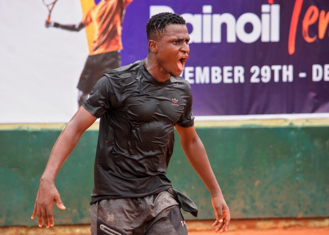 SportAfricaNews's tweet photo. This December:
#NPFL20 today
#ACCC2019 (1st-10th)
#RainOil 🎾 Finals today
@USMAN84kgCovington #UFC245 (14th) https://t.co/d2kicnOs6t