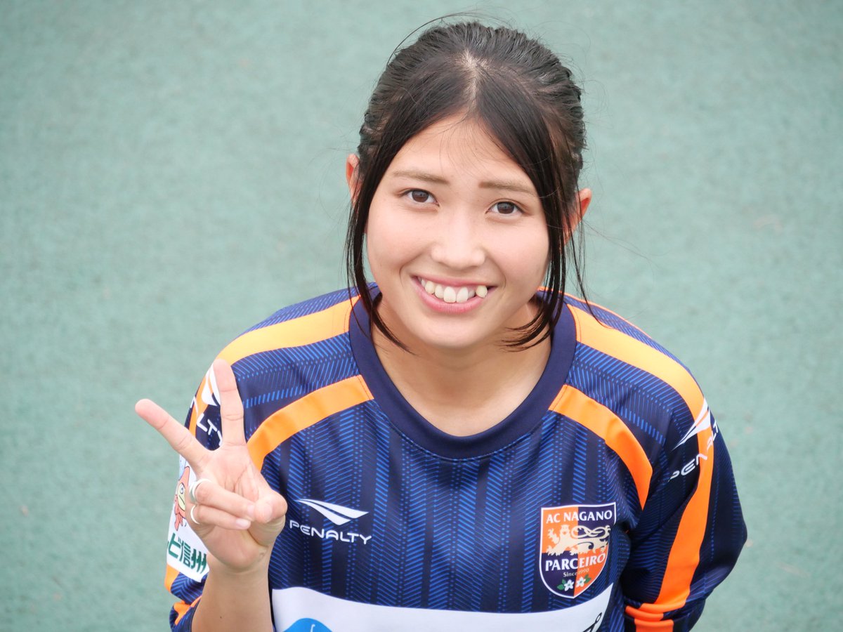 下忍 サッカー観戦用 No Twitter 滝川結女 選手 退団 チームで一番元気で 表情豊かで だけど今年後半は特にケガもあったりで元気なくて レディースの将来を担う選手だと思ってたけど 一選手としたらここで環境を変えるのもアリなのかもしれない だけど