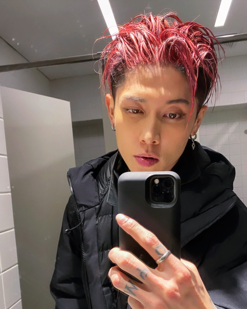 Twitter 上的 Miyavi Special Red For Adidasy3 Ss In Shanghai 昨天晚上超红的雅 上海レッド Y3 T Co Qxegt6xfpg Twitter