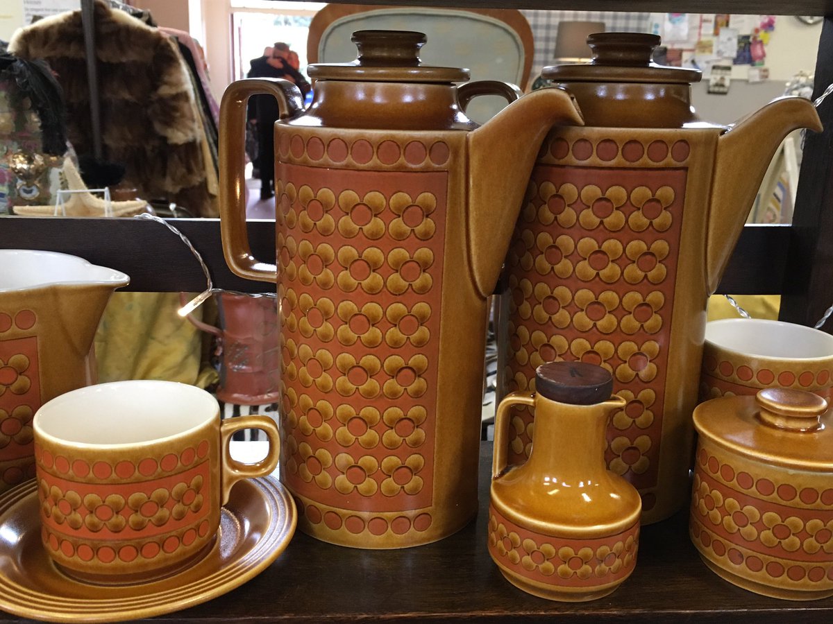 Ack today 1-5 pm Hornsey Parish Church Hall N103AH with so much #vintage look at these bad boys from <a href="/andyrimmer/">Andy Rimmer</a> #hornseypottery