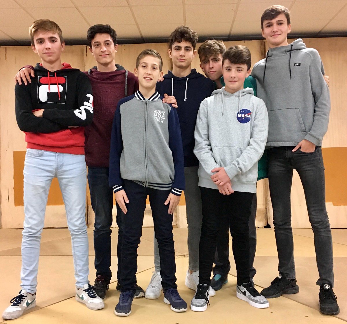 Són bons nois. Són divertits. Són simpàtics. Són... els protagonistes del Musical del Nadal d’aquest any!!!!!!! Molta sort nois! Ho fareu molt bé!! #assaig #invisiblealsulls #fnturo19