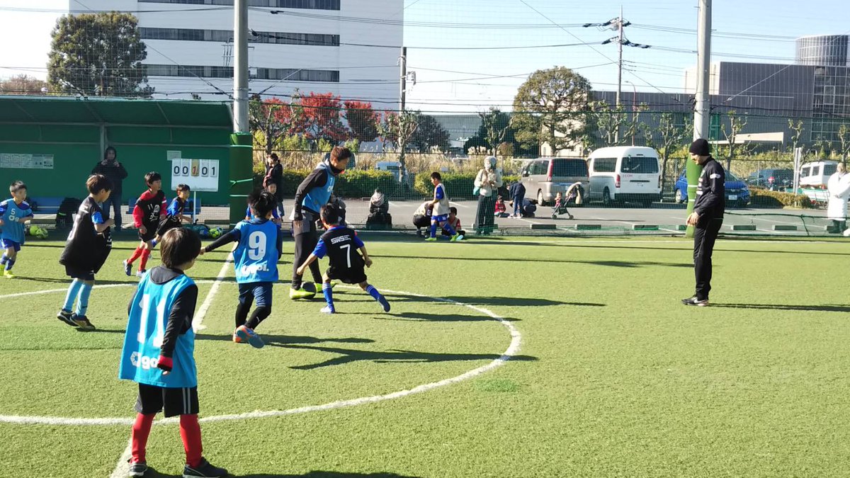 福西崇史 𝐓𝐚𝐤𝐚𝐬𝐡𝐢 𝐅𝐮𝐤𝐮𝐧𝐢𝐬𝐡𝐢 Jcom Sc相模原少年少女サッカー教室 子供達は元気よくチャレンジしてました ゲームは負けてしまって悔しかった Jcom Sc相模原 Soccer チャレンジ 子供達 悔しい気持ち大事 Puma 福西崇史