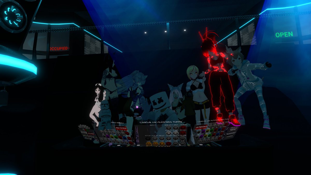 ObNightcore's tweet photo. Party gang at #VoltClub! Lit AF with sexy dance contest, boppin' music and light performance by ours truly WitchDoctorGames as DJ Marshmellow, and all these amazing people making the night absolutely amazing!
#VR #VRChat https://t.co/LfZD8aS5pD