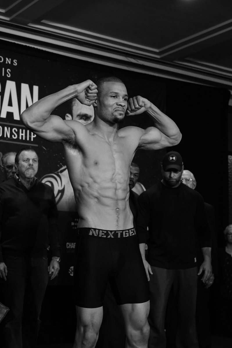 piesciarstwo_pl's tweet photo. Dobra postawa #Wach. Przegrana #Ruiz. #Eubank z tymczasowym pasem #WBA (#JoshuaRuiz2 #WhyteWach #EubankKorobov
#boxing) https://t.co/gnpk4LG4RS https://t.co/Tq7cbeN1W2