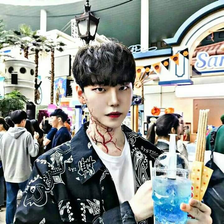 ❌คริส❌ ft:หาเมีย🎃 tweet media
