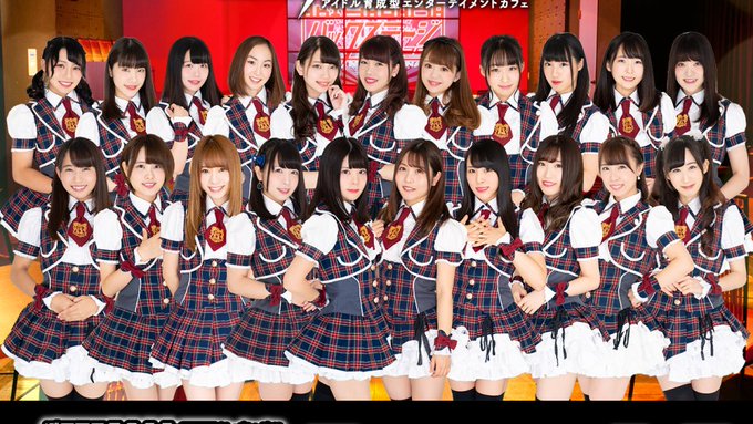 【おまけ付】 アイドルの生チェキ バクステ外神田一丁目の歴代メンバーなど アイドル