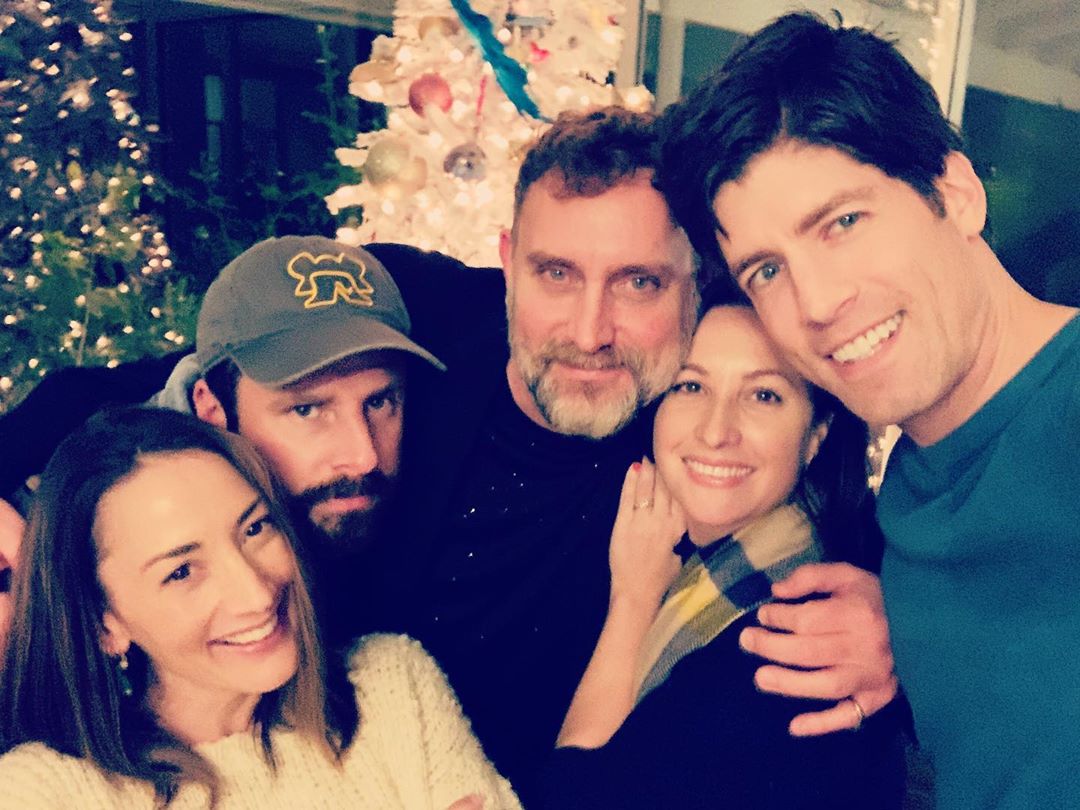 RodayRulez's tweet photo. "It’s Christmas/Chanukah time in the city." #BreeTurner @JamesRoday #TimCummings #AmyHarmon #BradRaider on @Cummingstime Instagram https://t.co/RlxFj5ZYl4 https://t.co/reFTYAzDDc