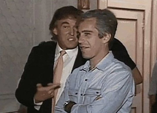 Slazo On Twitter I Kid You Not Jeff He Turns Himself Into A Pickle He S Pickle Rick