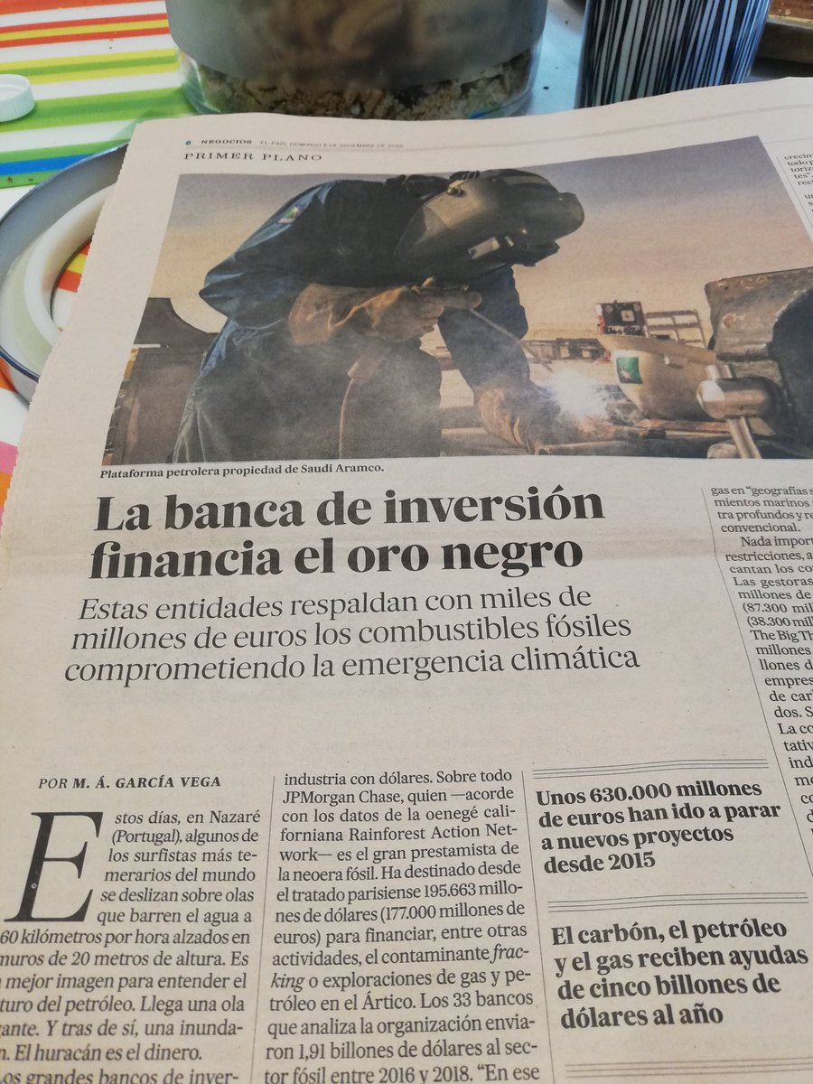 NataliaFabra's tweet photo. Y mientras tanto... Qué vacíos parecen los compromisos cuando buena parte del mundo va por otro lado.... #TiempoDeActuar #COP25Madrid https://t.co/7eL5Jee0Po