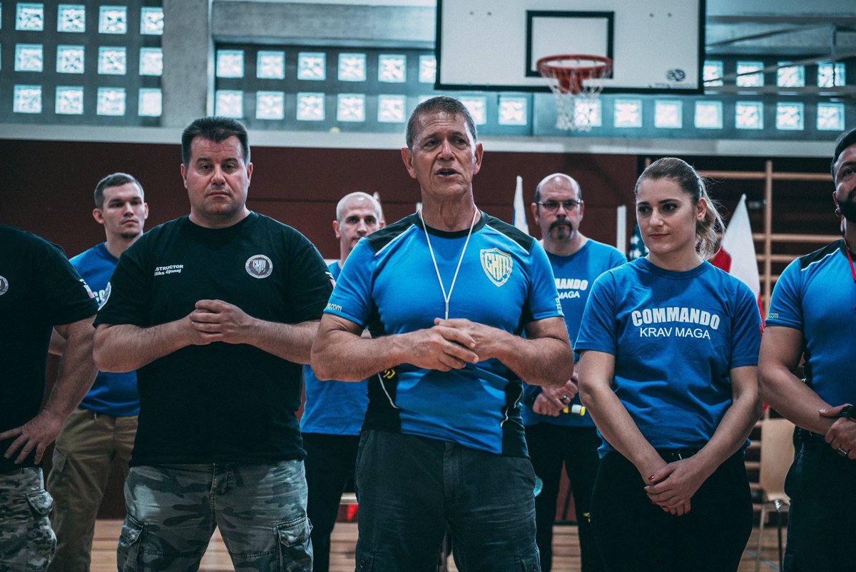 CommandoDefense's tweet image. COMMANDO DEFENSE ACADEMY SWISS
Commando Krav Maga Public Seminar Training in Switzerland by Moni Aizik and other experts from FBI Dennis Stoika, Dariusz Makovka Anti Terror Poland and Charles Stunkle from US Police.
commando-ch.com