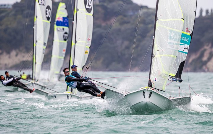 conportodoson's tweet image. 🌊🏵❗️ENORMES❗️🏵🌊
«España sella o seu pasaporte olímpico en 49er gracias a @botinmarra49. Pechan o mundial cun 1º na Medal Race e a cuarta praza da xeral» 👏🥰
📲 @oficial_rfev 
📸 #SailingEnergy
#PortoDoSon #Portosín #RCNPortosín @escuelavela #Deporte #49er