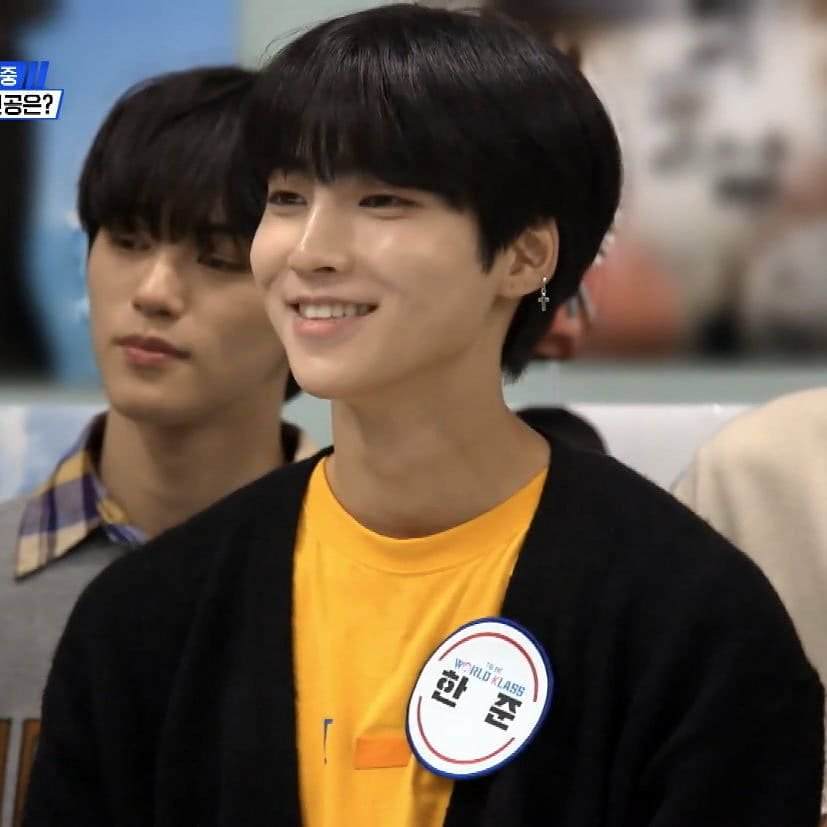 wonnieplanet's tweet photo. #WeWantHanjunBack oddajcie mi moje małe boo :((( https://t.co/Jrjcx3tRzL