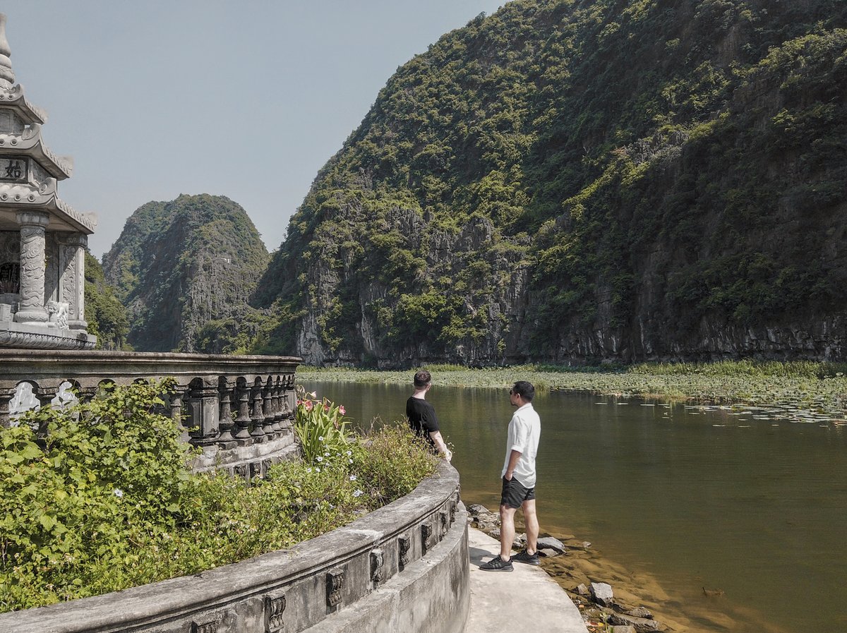 roguepassport's tweet photo. ⚑ Ninh Bình.

What ignites your spark?

Here are a few things that fuel our fire:
• Constantly learning
• Big vision, big dreams
• Making things happen
• A love for animals and the planet
• An abundance of self-respect as individuals and for each other.

Your turn! https://t.co/0vh1OwQiT5