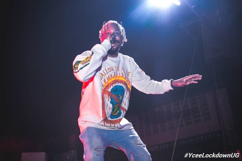Muchachos_Ug's tweet photo. @iam_YCee performing last night at #YceeLockdownUG it was epic! What a night it was! Thank y’all that came through @DesignHubKla @CastleLiteUg @hodjs https://t.co/xm6k9sVlr4