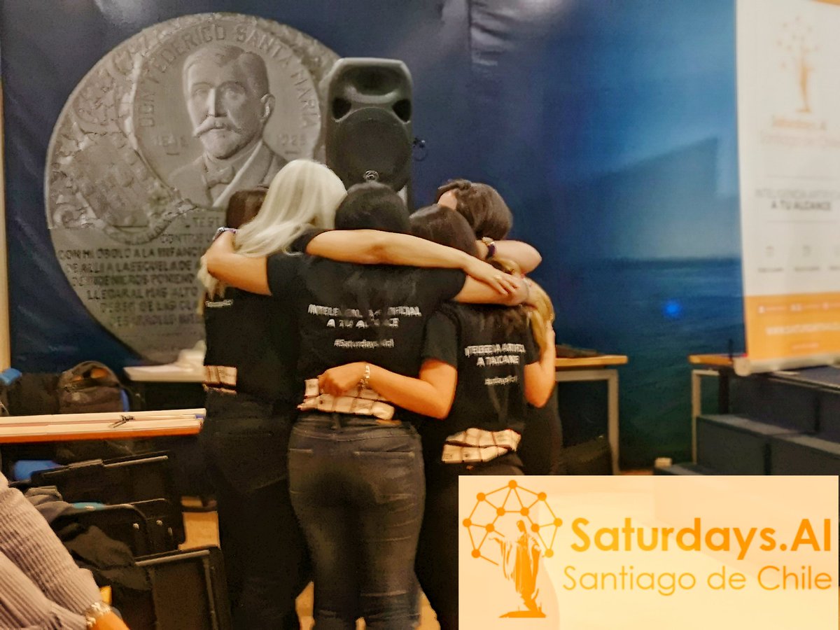stefanni_ch's tweet photo. https://t.co/WY1OxUlN4a Chile fue todo un éxito, creo que no soy la única en pensar que el impacto social que está construyendo el equipo es gigante. Me encantaría ver pronto esos proyectos funcionando en la vida de los chilenos.
#microsoft #saturdayai https://t.co/vdEOJLoNZt