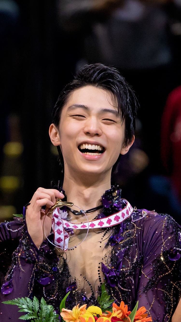 BIRTHDAY PALA NG BABIE KO NGAYON

happy birthday yuzuru hanyu !! love u lots !!!              