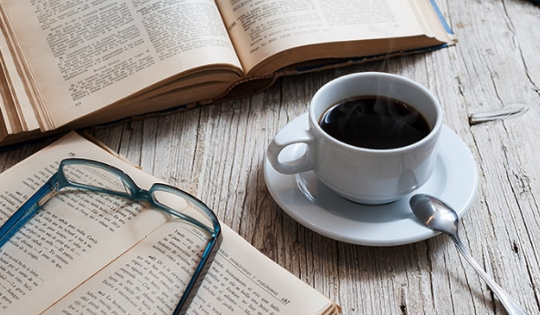 RobinSuerig's tweet photo. There’s no right or wrong time or place to read 📖
#bookreadergirl #bookreaderscommunity #mangareader #readergram #mindreader #readerproblems #thereader #oraclereader #readersworkshop #readergirl #newsreader #intuitivereader #readingbookswithkids #readingbooksgirl https://t.co/oGDwaw0ntQ