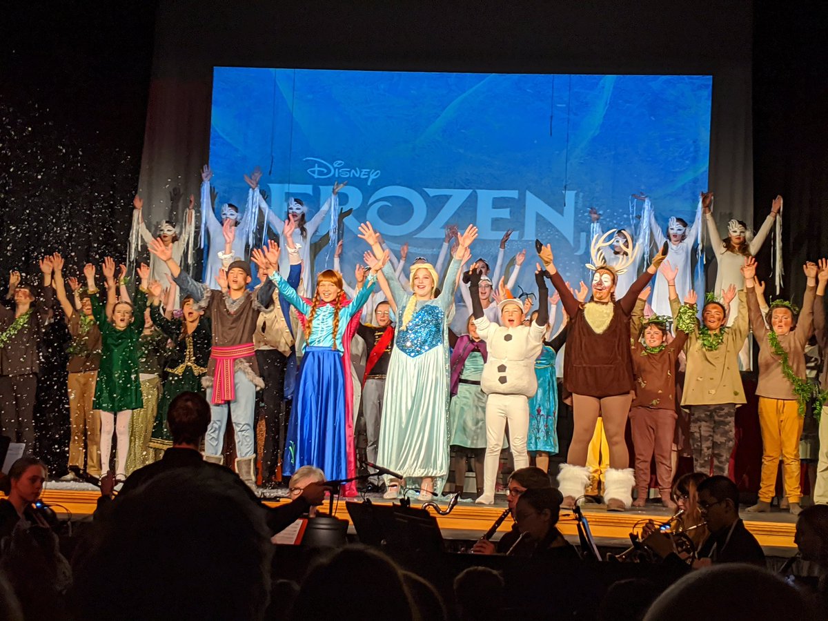 MrsLogue_Tatem's tweet photo. I spy with my little eye some talented Tatem tiger alumns in this amazing show! Thank you @Mrs_Counsellor  and @MrHartung for putting together such a truly incredible performance! My own little Anna and Elsa loved it!
#tatemtweets #collsedu https://t.co/f88b2XIU0K