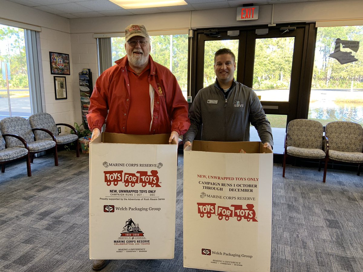 StJohnsVirtual's tweet photo. What a great cause and we are proud to say we filled two of these bins. #ToysforTots

Well done SJVS Rams!!! https://t.co/LtbBzEGvQ1