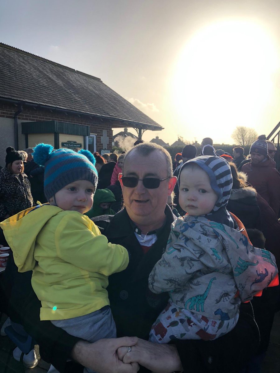 Lionel64L's tweet photo. Fantastic morning with Worthing &amp; District Society of Model Engineers this morning. Both Grandsons loved the trains and of course meeting Father Christmas! #WorthingSocietyofModelEngineers #worthing https://t.co/ywWMLO6Z9q