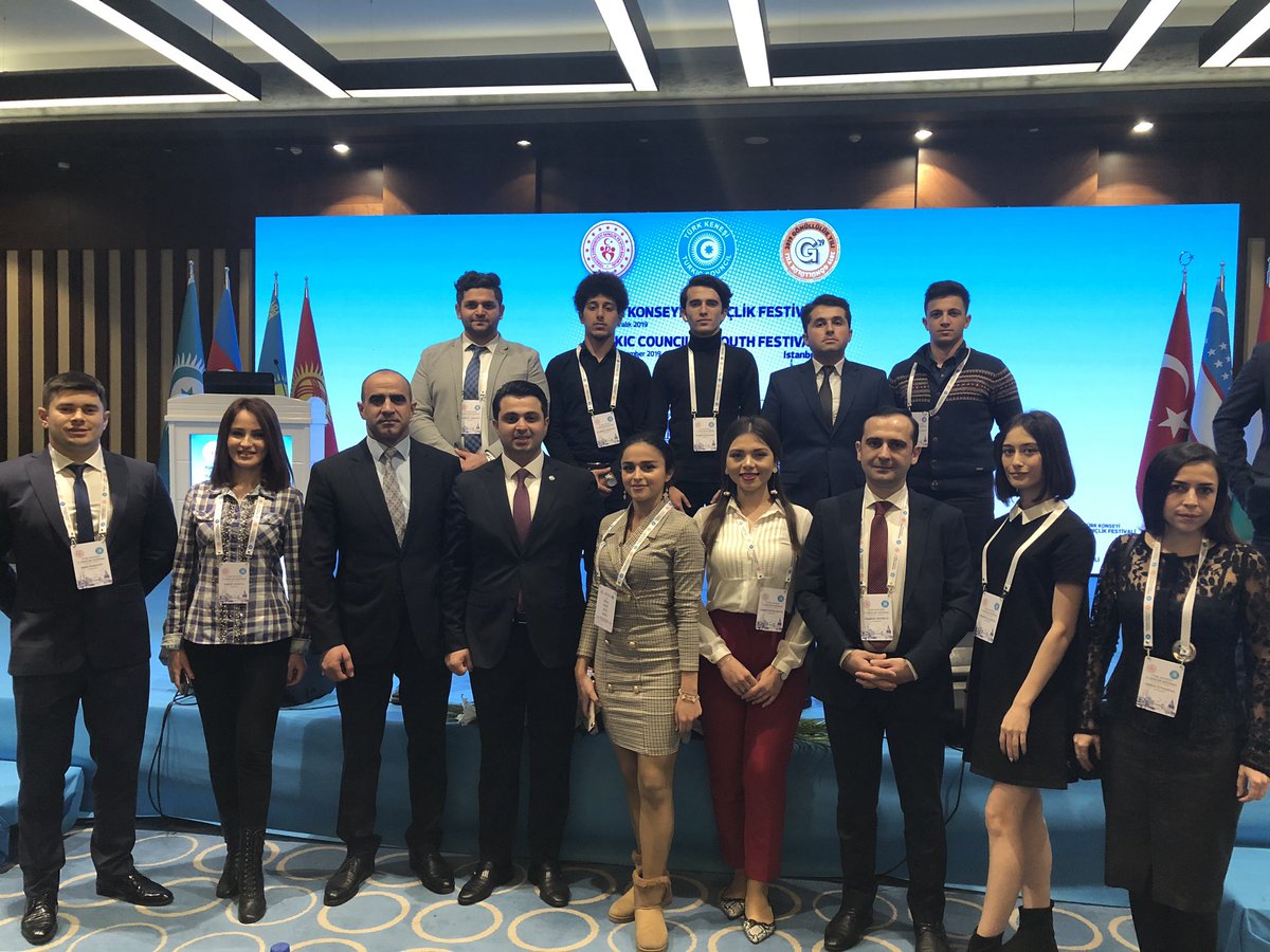 seyidov_hasan's tweet photo. Bir neçə gün ərzində #Turkey #Istanbul da @TurkicCouncil 3cü Gənclər Festivalında #Azerbaijan nümayəndə heyəti hamılıqla iştirak etdi. @PlatformTc adına 2020ci ildə daha fərqli layihələrlə çıxış edəcəyik. Hər kəsə təşəkkürlər ✊ #Azerbaijan  🇦🇿 https://t.co/tfHUHM6X2Y