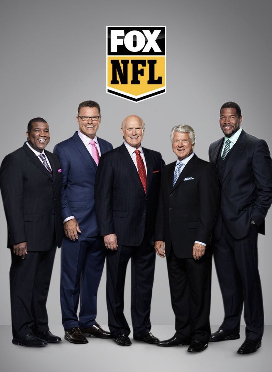 huntandfishnyc's tweet image. Watching our friends @NFLonFOX @michaelstrahan @curtmenefee @JimmyJohnson #howielong #terrybradshaw We loved hosting them a few weeks back just as much as we love tuning in every week ! #nflsunday #nflonfox #fox100 #SundayFunday #sundayvibes