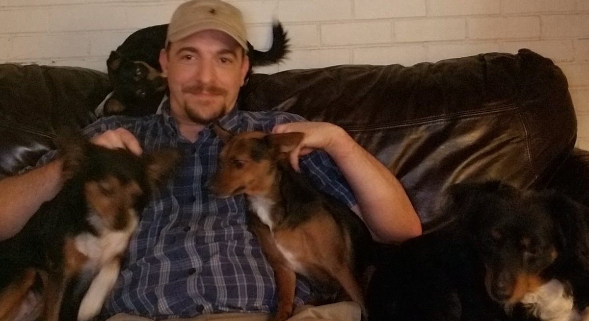 Clara coming back for another sneak attack to the other ear while Gizmo pushed Archer down and took his place. 