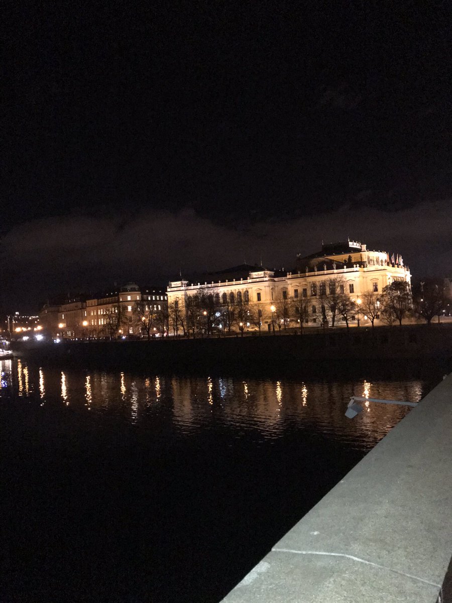 bujupif's tweet photo. Rudolfinum by night. Rudolfinum is the most famous concert building in Prague and the seat of the Czech Philharmonic Orchestra. This beautiful building is placed close to Vltava river. This pictures are taken days ago. #RudolfinumPrague #CzechPhilharmony #PragueView https://t.co/76Qz5ngAo8