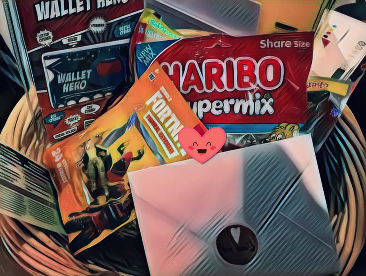 PowerUp_Zone's tweet image. Thank you everyone  that attended our first @FortniteGame tournament. It was so fun and we appreciate how much love was shown to us.

Can't wait to have more tournaments.

Congrats to our winner Fraser and runner up Phoebe