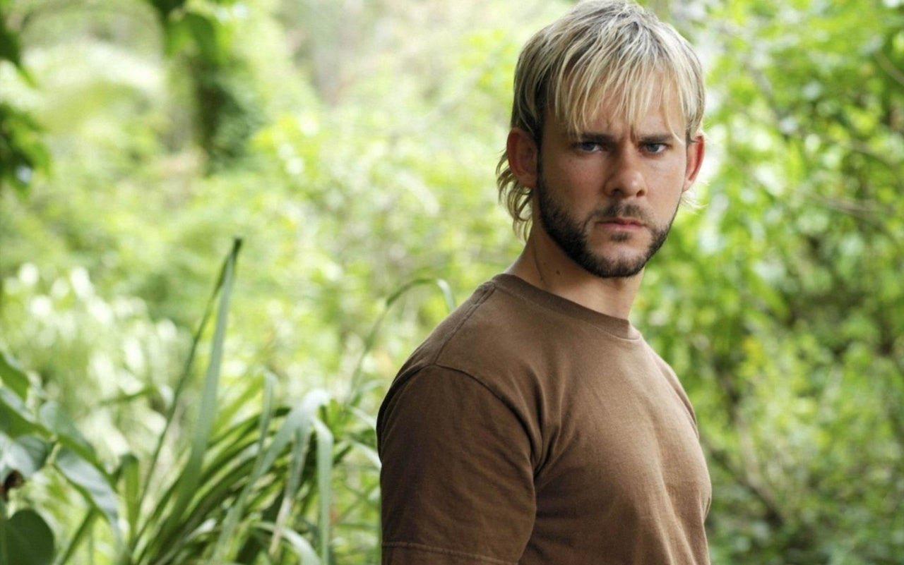 Also wishing a very happy birthday to Dominic Monaghan - Charlie on  