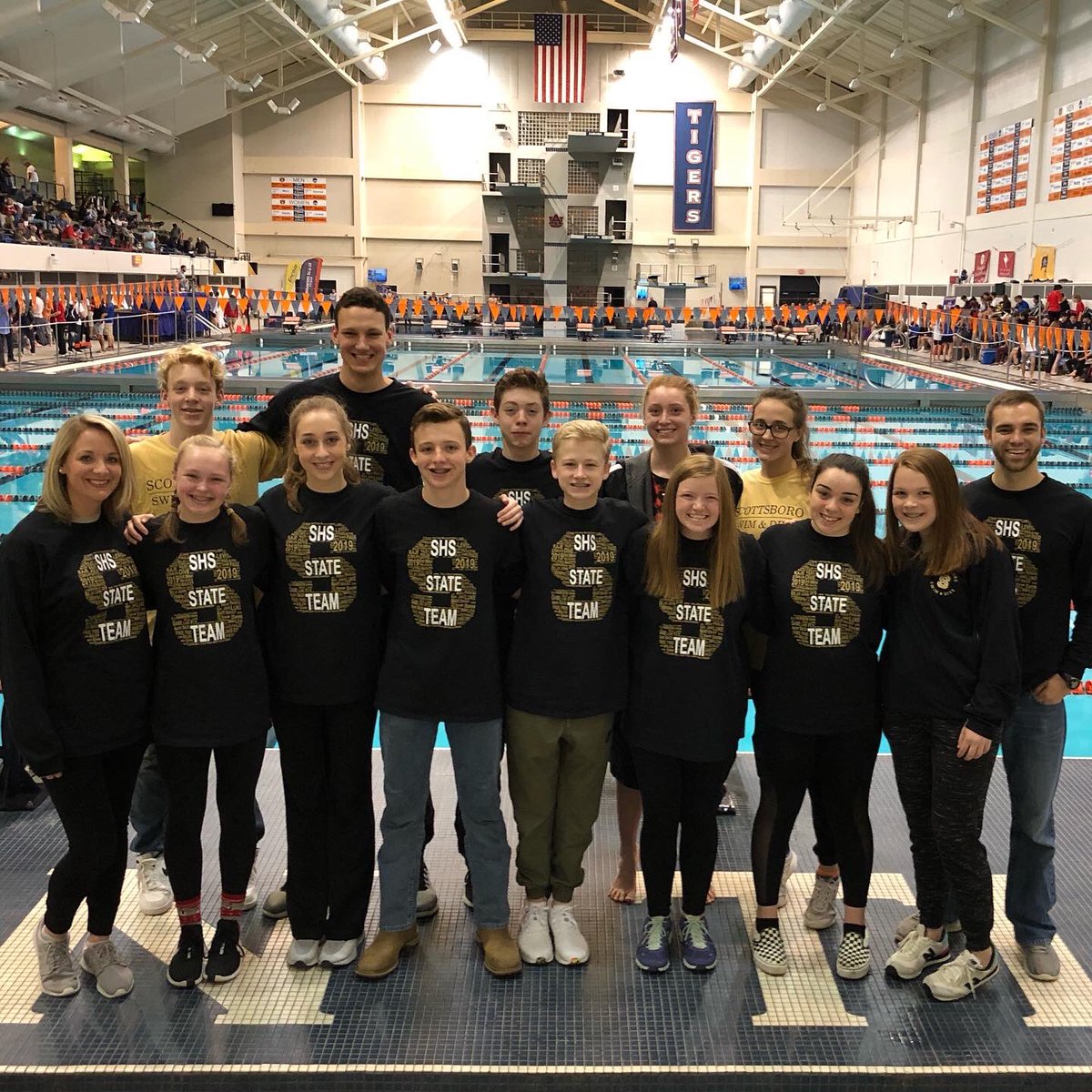 SSASwim's tweet image. Congratulations to ALL of Scottsboro Swim&amp;amp;Dive on all of your accomplishments! Your coaches, parents, and other supporters are extremely proud of your persistence this season!🖤💛🖤 #HardWorkAlwaysPaysOff #ScottsboroSwimAndDive #SSAFamily #BeAnEagleNotAChicken