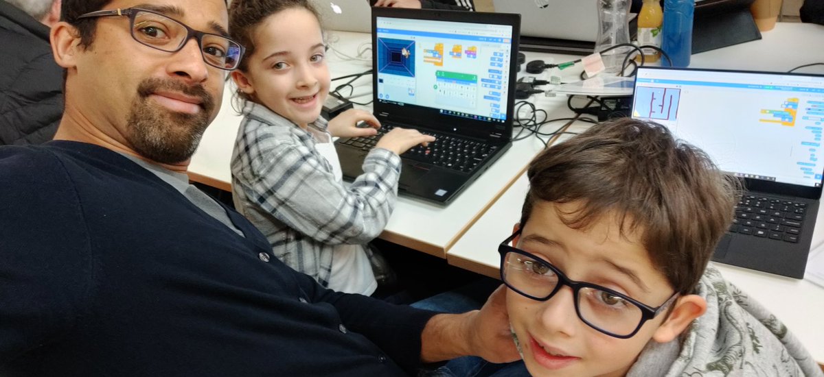 jayone74's tweet image. At @McrCoderDojo again with the kids.#powerofcode
