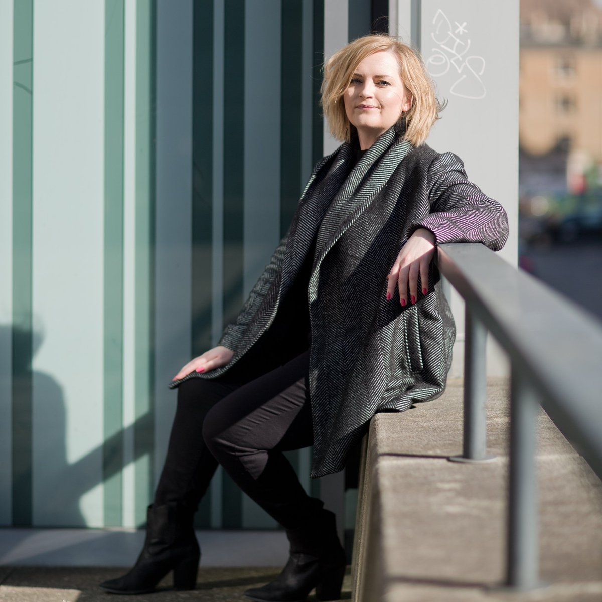 BookPaisley's tweet photo. Did you miss @msjlindsay at @edfringe? All is not lost! Jenny is taking her show #ThisScript to @PaisleyArts and what better a treat could you give yourself this Christmas than #ThisScript?! #PBF2020 https://t.co/5xSjVEinoQ https://t.co/M4bpslhlhs