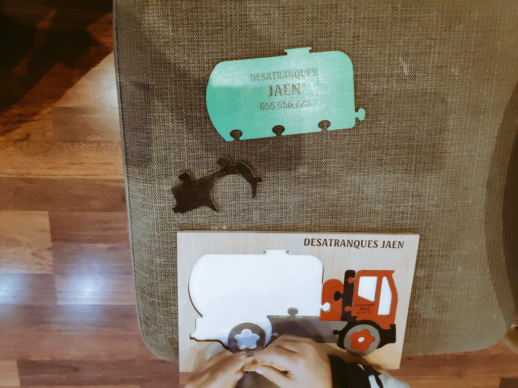 MatisDelSur's tweet photo. Qué os parece el regalo artesano que le he hecho a mi hijo? @DesatranqueJaen @FranJaenJaen @sueltalacuerda https://t.co/EjWYevreot