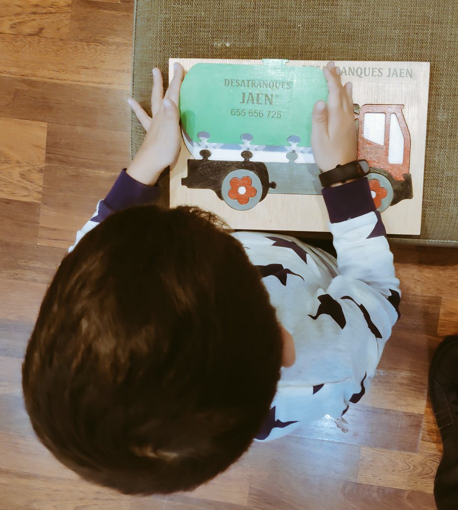 MatisDelSur's tweet photo. Qué os parece el regalo artesano que le he hecho a mi hijo? @DesatranqueJaen @FranJaenJaen @sueltalacuerda https://t.co/EjWYevreot