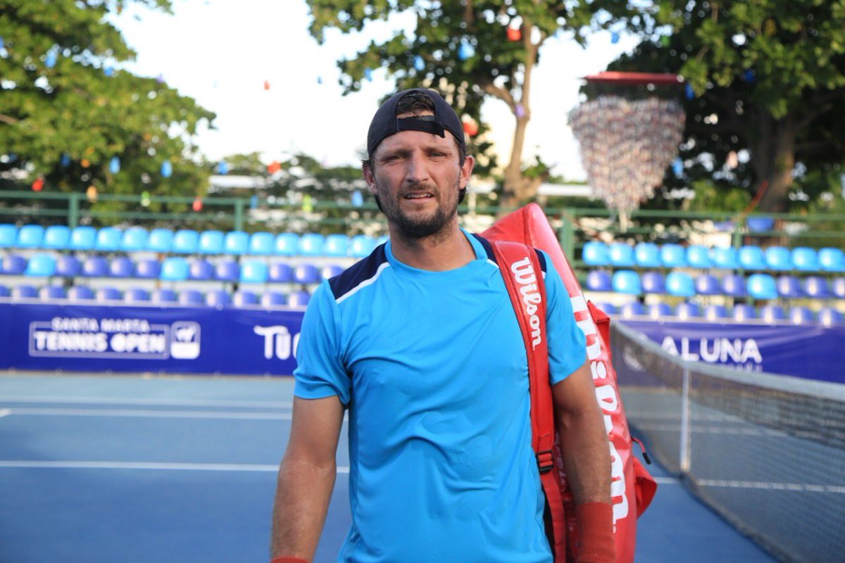 fedecoltenis's tweet photo. 👋 Hoy es la gran final de sencillos del @SantaMartaOpen...

🔜🏆 Frente a frente por el título estarán @AlejoGomezCO y @nicobg15, a partir de las 4:00 p.m., en el Complejo de Raquetas La Libertad. 

#SantaMartaOpen | #ITFWorldTennisTour https://t.co/fzEJ8olhF6