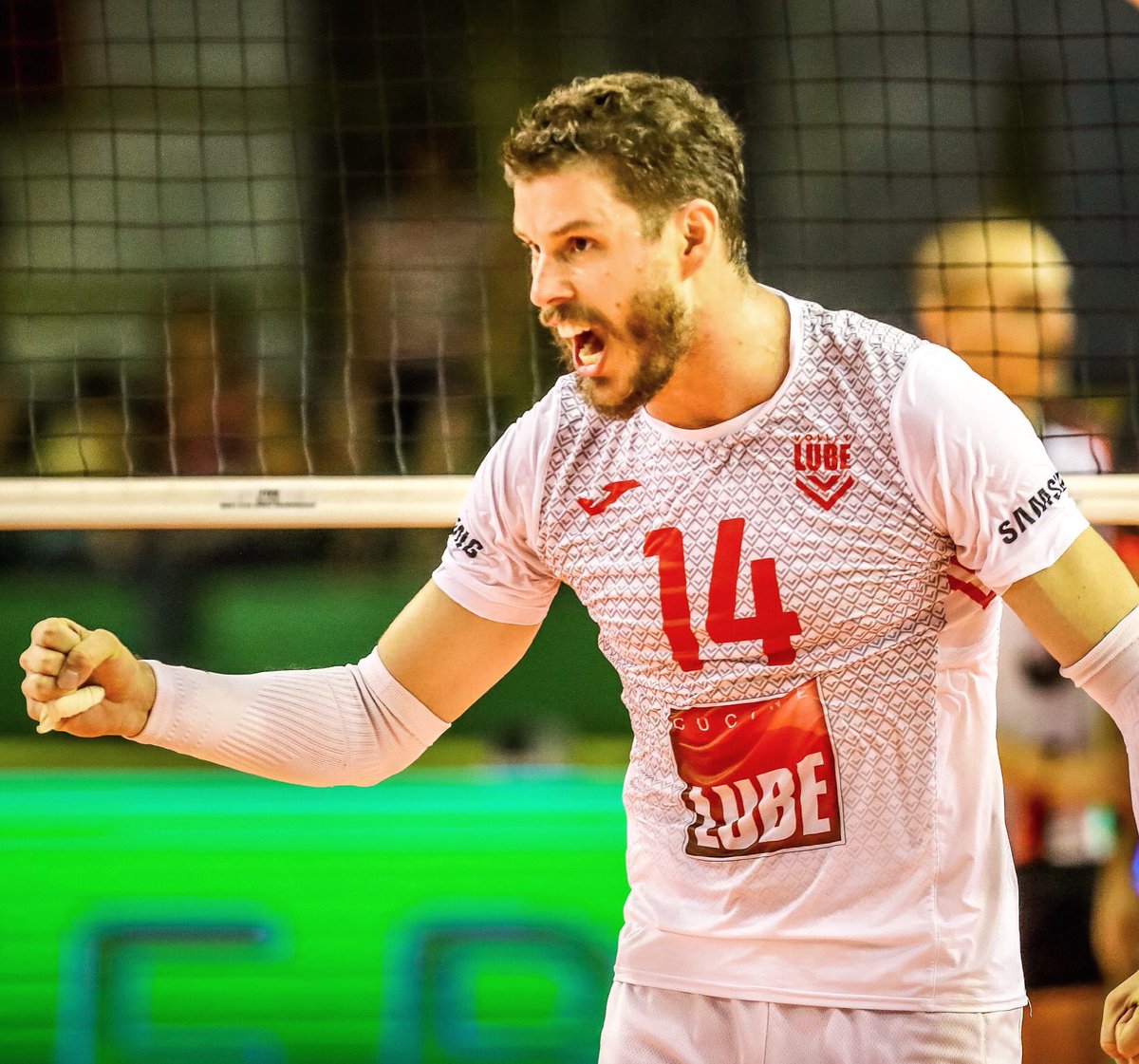 VolleyLube's tweet photo. ✌🏻Only 2️⃣ hours left!⚡️Are you ready⁉️
.
🌎 Follow the #fivbmenscwc Final on @skysport 🔜
.
#noisiamolube #incredOUble #nessundorma #campioniditalia #campionideuropa #lubevolley #civitanovamarche #volleyball #mondialeperclub https://t.co/3ni1PLjPnS