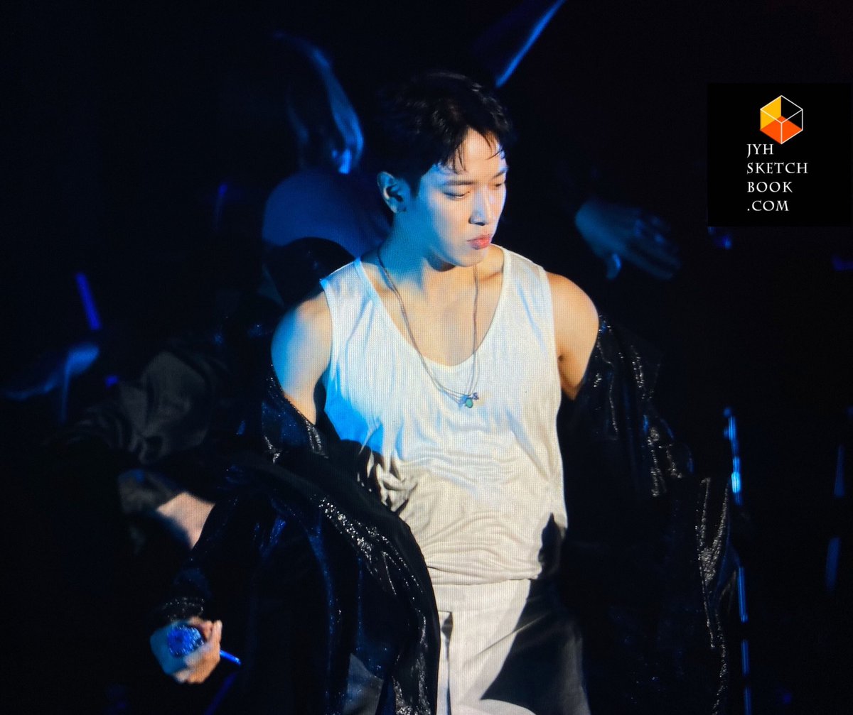 JYHSketchBook's tweet photo. #정용화 
191208 #STILL622 
@JYHeffect https://t.co/6zN4AvBdNL