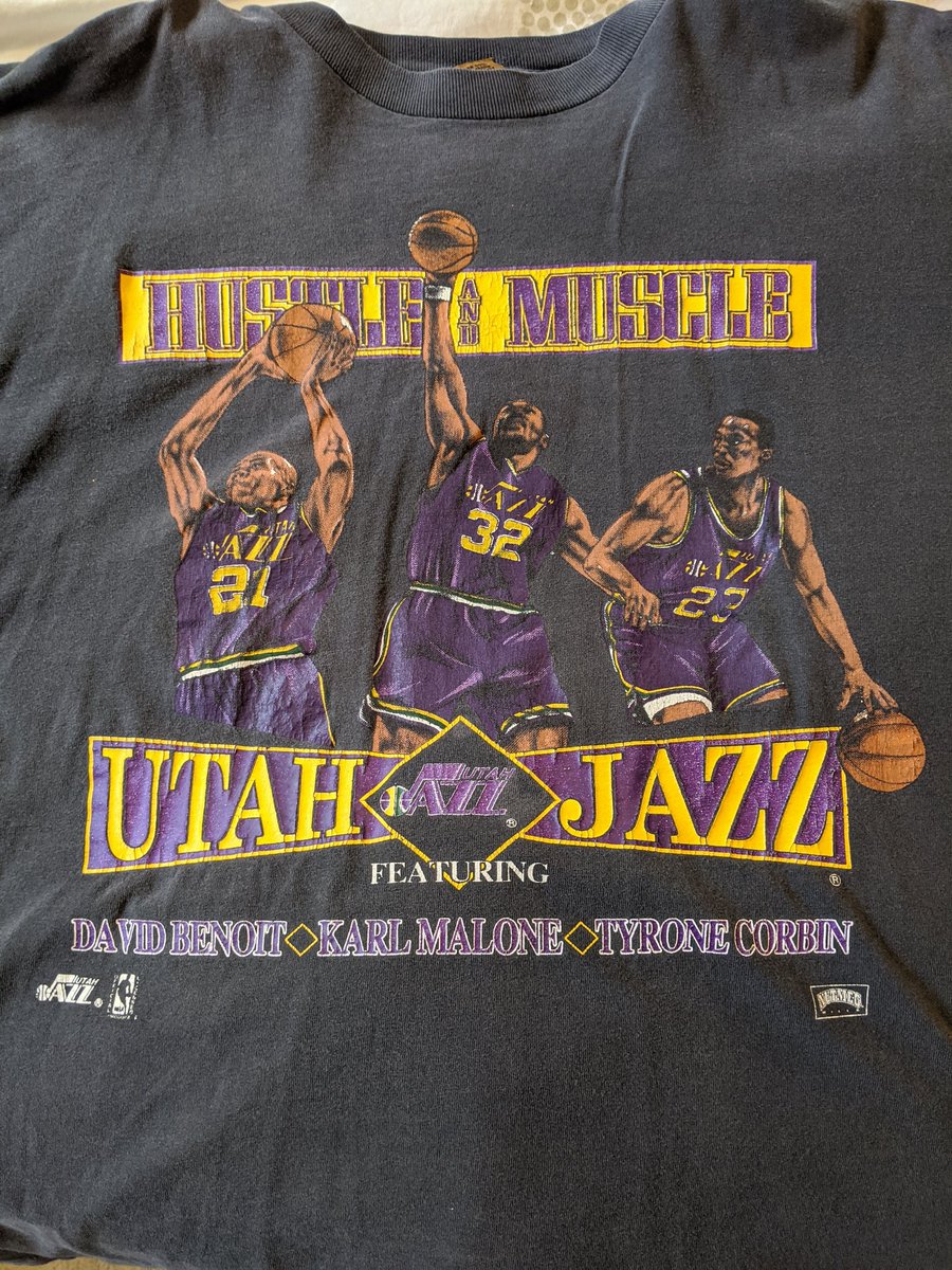 Currently <a href="/MarieKondo/">Marie Kondo</a>-ing my closet, and this is going away - but still. Definitely a certified classic. <a href="/utahjazz/">Utah Jazz</a> #UtahJazz #takenote <a href="/TheDeliverer_32/">Karl Malone</a>