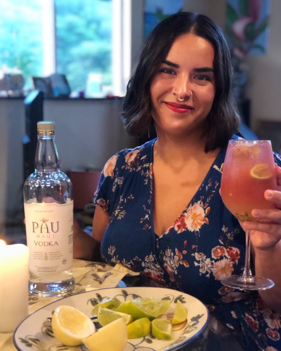 Today feels like a @paumauivodka kind of day.
🍹
#sunday #brunch #paumauivodka #cheers
pc: @hanahwyluau https://t.co/AtPO8EVoZN