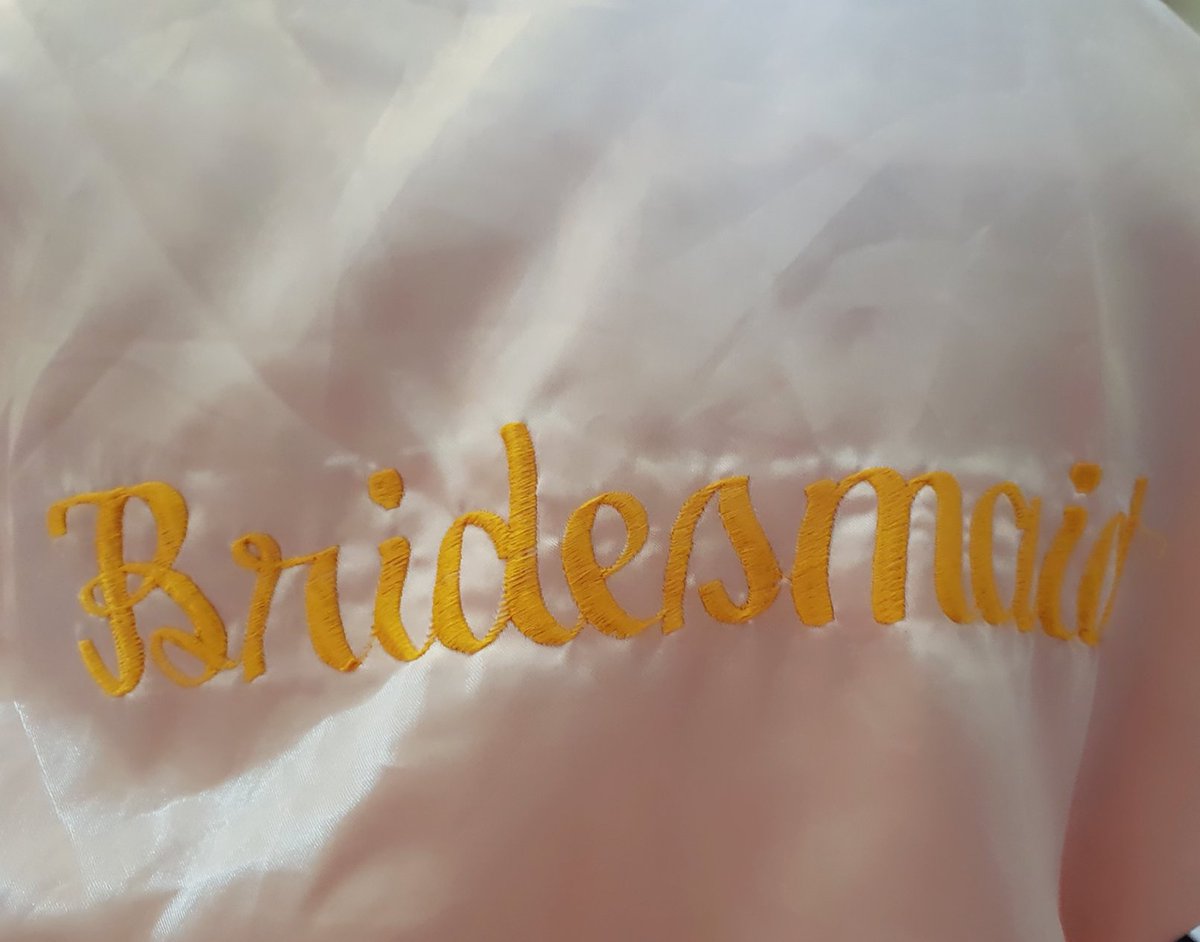 gentxt's tweet photo. Bridesmaid na pud. #27dresses #pushpamore π https://t.co/vh4xOGdHYw