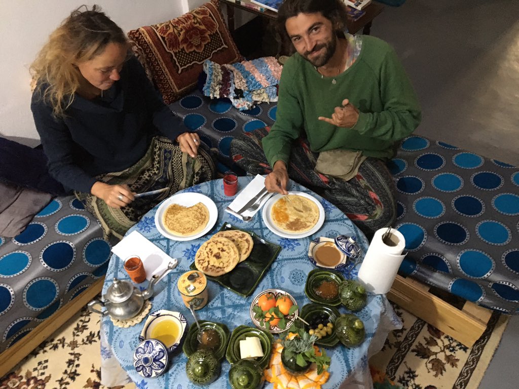 iNegoce's tweet photo. #Breakfast is served ☕️🥞 🍯 #GoodMorning #imider  #VisitMorocco #ecotourism #Berber #modernnomad   #marrakech #AlternativeTourism #Homestay #ecotourism #desert #sustainabletourism #ecotravel #wanderlust #BerberBreakfast https://t.co/Zoxx3bR8wp