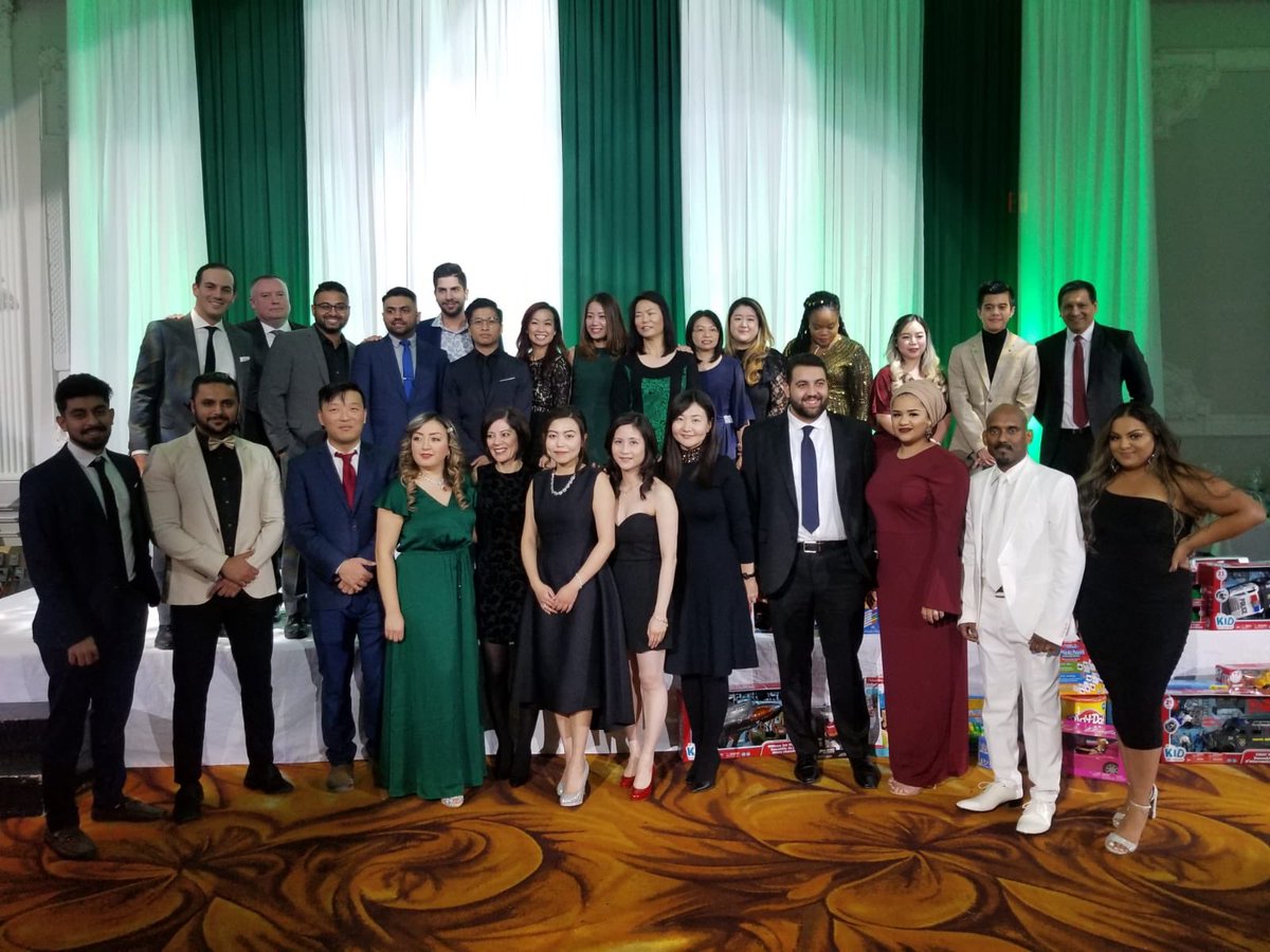 ZouJill's tweet photo. What a great night to bring two districts back as one! Congratulations to all the raffle winners! Most importantly, congratulations to all of our 2019 annual CHAMPIONS! #2019SNAPGALA @GerardDinneen @vukan_petrovic @scott_belton https://t.co/2CKPEIPrRU