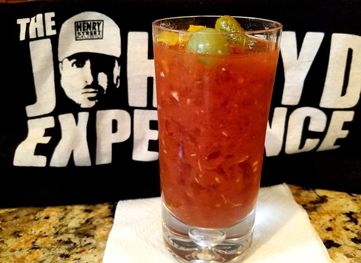 JohnnyDBrooklyn's tweet photo. SUNDAY BRUNCH https://t.co/LI5XEiA0UD