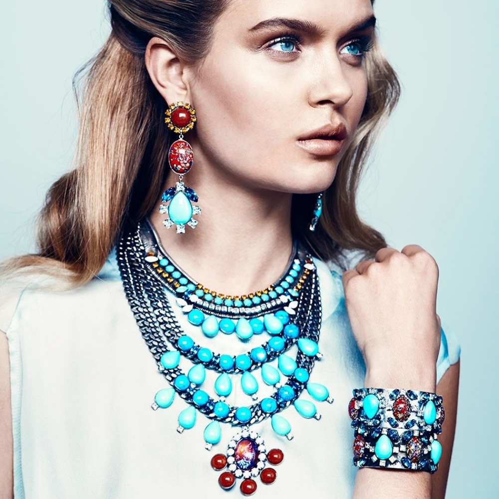 AccessoryMega tweet picture