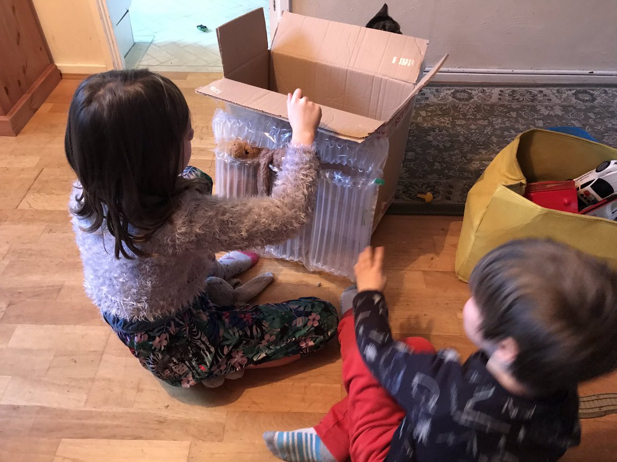 FHGinClub's tweet photo. #BottlesInNeed delivery arrived today. Hours of entertainment for the whole house! Cheers @GinFoundry. https://t.co/6sfoPC4YuM