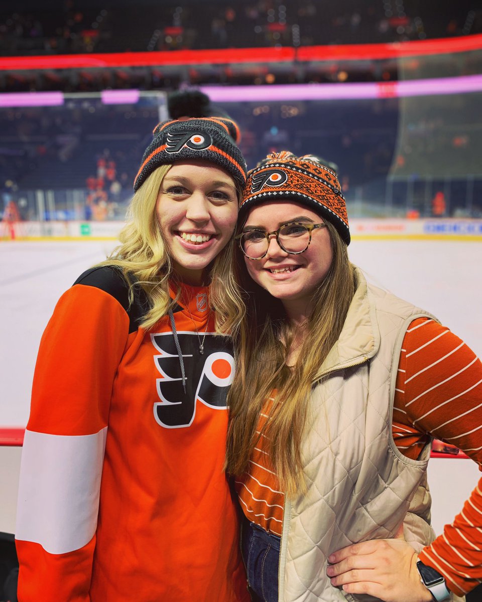 mstjkastorff's tweet photo. Much needed weekend away with my best friend (and teacher friend), @MsAnderson_CCPS, in Philly to see the @NHLFlyers. Back to work tomorrow, ready to make the next two weeks a Power Play! https://t.co/IwICvXAHYz