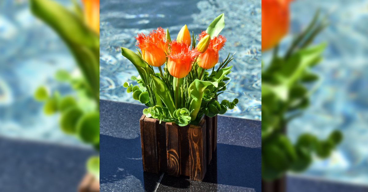 Flowers whisper beauty to the world.
#flowers
#tulips
#artificialplant
#artificialflower
#flowerslovers
#decorwedding
#weddingdesign
#interiordesigner
#designers
#eventdesigner
#eventstyling
#plannerdecoration
#officedecor
#gifts
#ideas
#decorationideas
#uae
#dubai
#YATAI